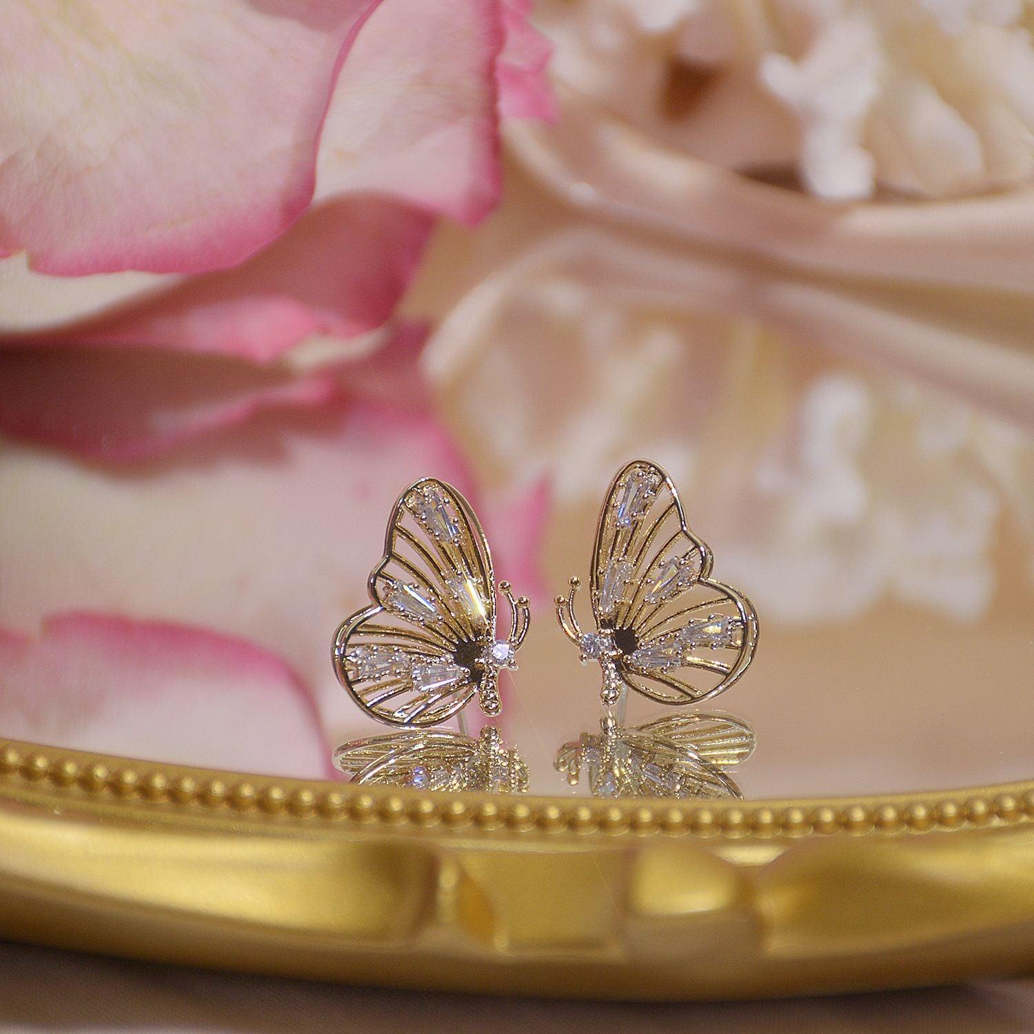 Butterfly Earrings - Vanessa - Hypoallergenic - Abbott Atelier