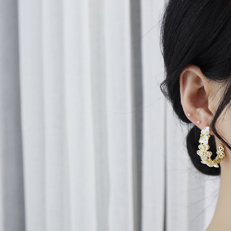 Flower Hoop Earrings - Florrie - Hypoallergenic - Abbott Atelier