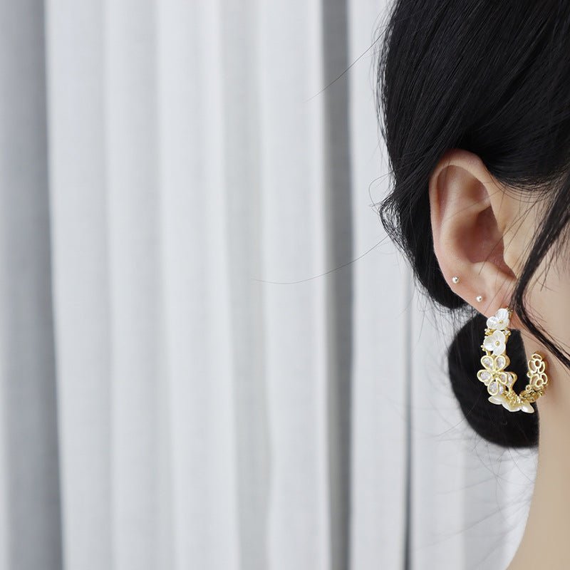 Flower Hoop Earrings - Florrie - Hypoallergenic - Abbott Atelier