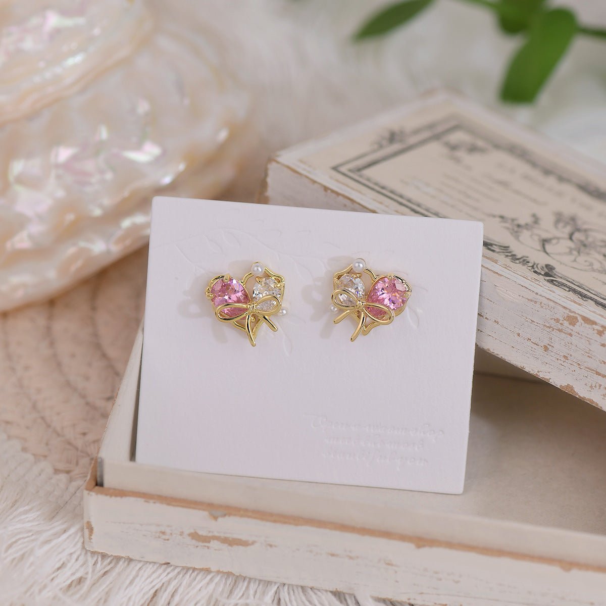 Heart Stud Earrings - Samantha - Hypoallergenic - Abbott Atelier