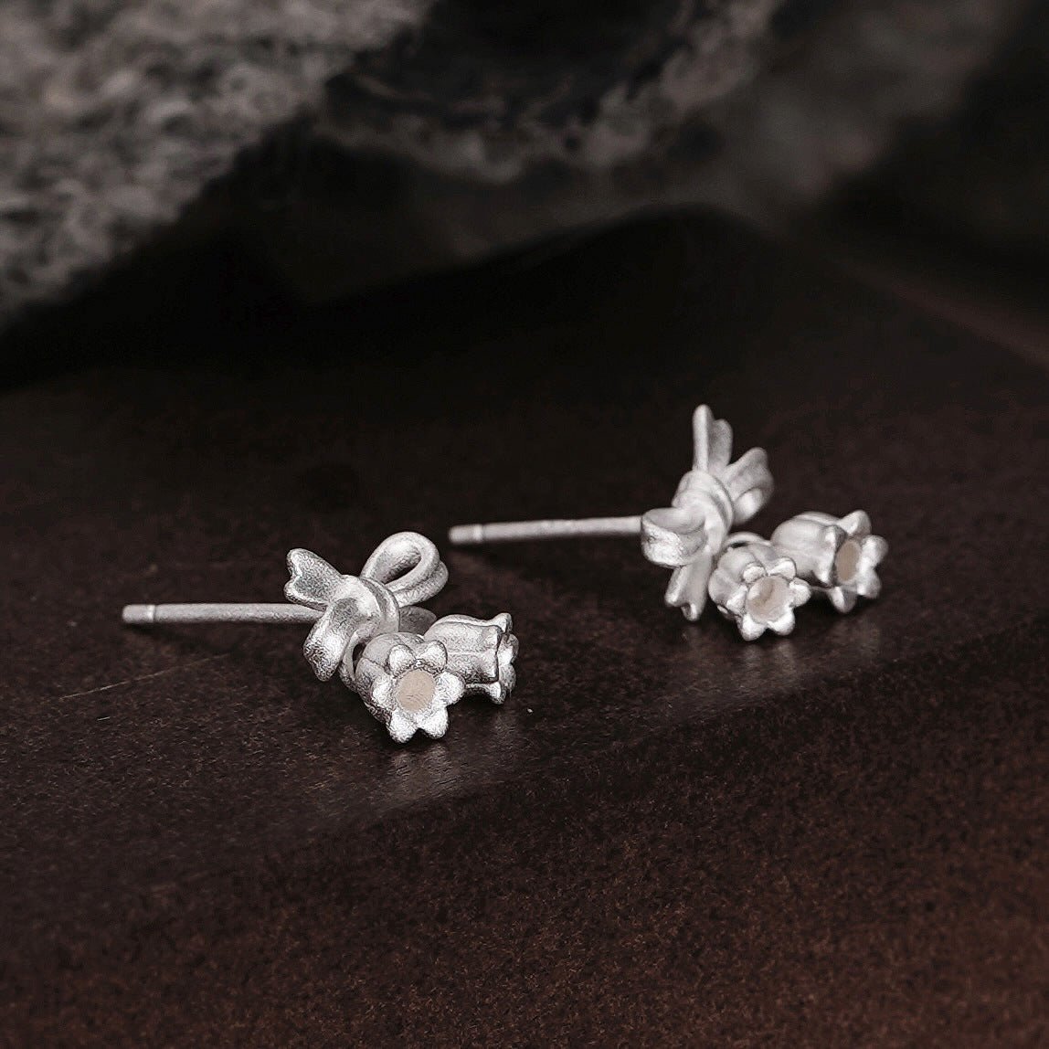 Lily of the Valley Earrings (Solid Silver) - Hypoallergenic - Abbott Atelier