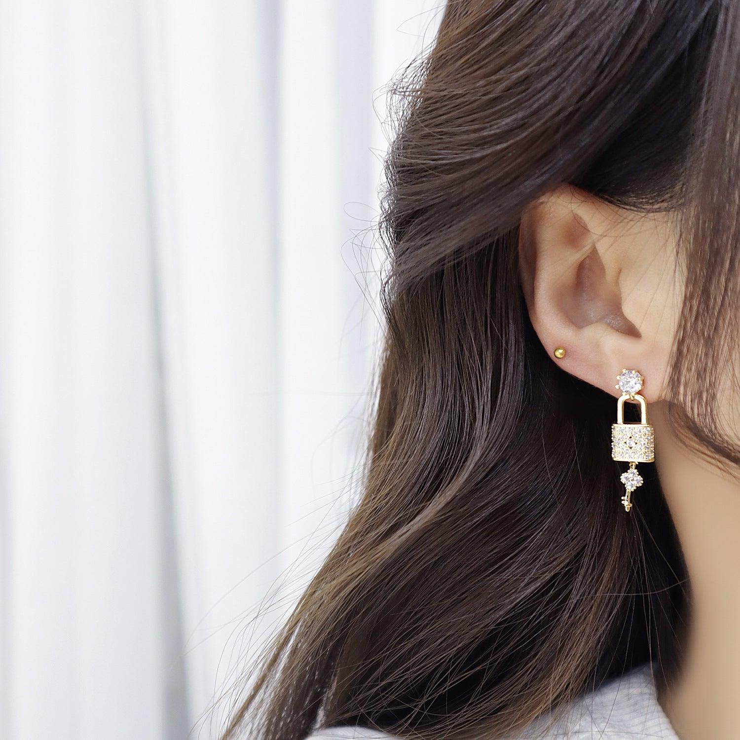 Love Lock Earrings - Hypoallergenic - Abbott Atelier