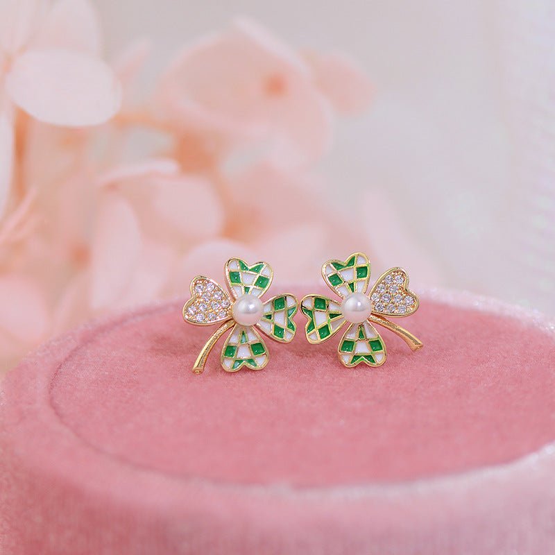 Lucky Clover Stud Earrings - Hypoallergenic - Abbott Atelier