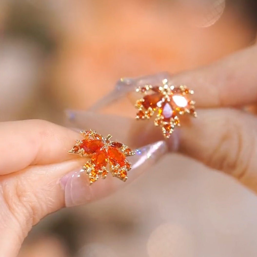 Maple Leaf Stud Earrings - Hypoallergenic - Abbott Atelier