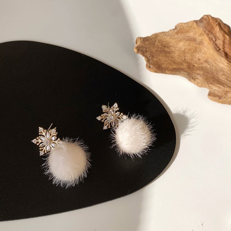 Snowflake Earrings - Lilith - Hypoallergenic - Abbott Atelier