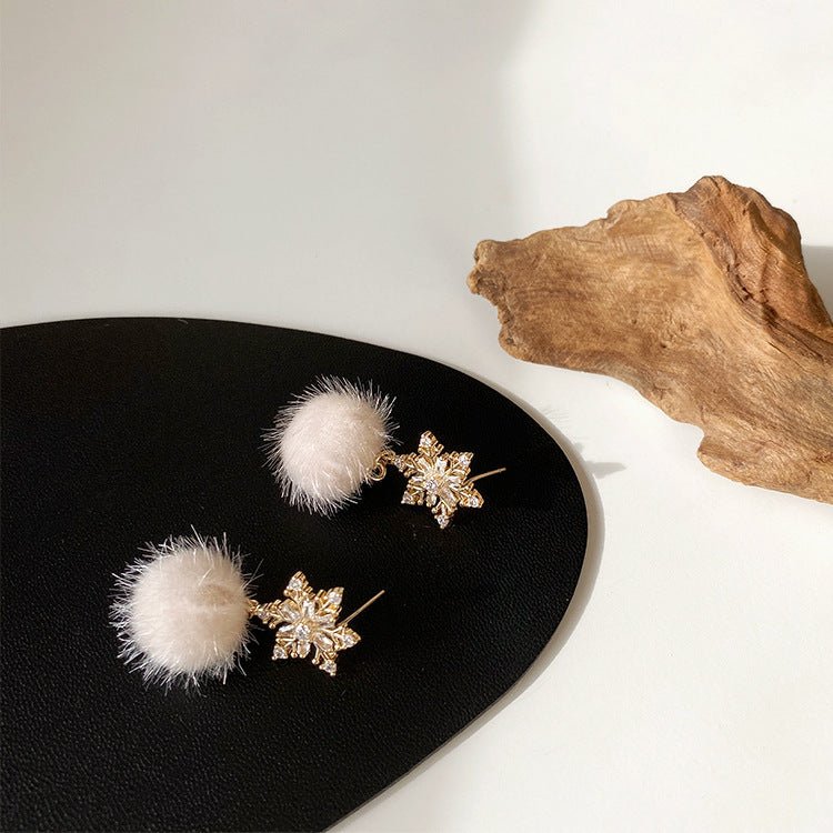 Snowflake Earrings - Lilith - Hypoallergenic - Abbott Atelier