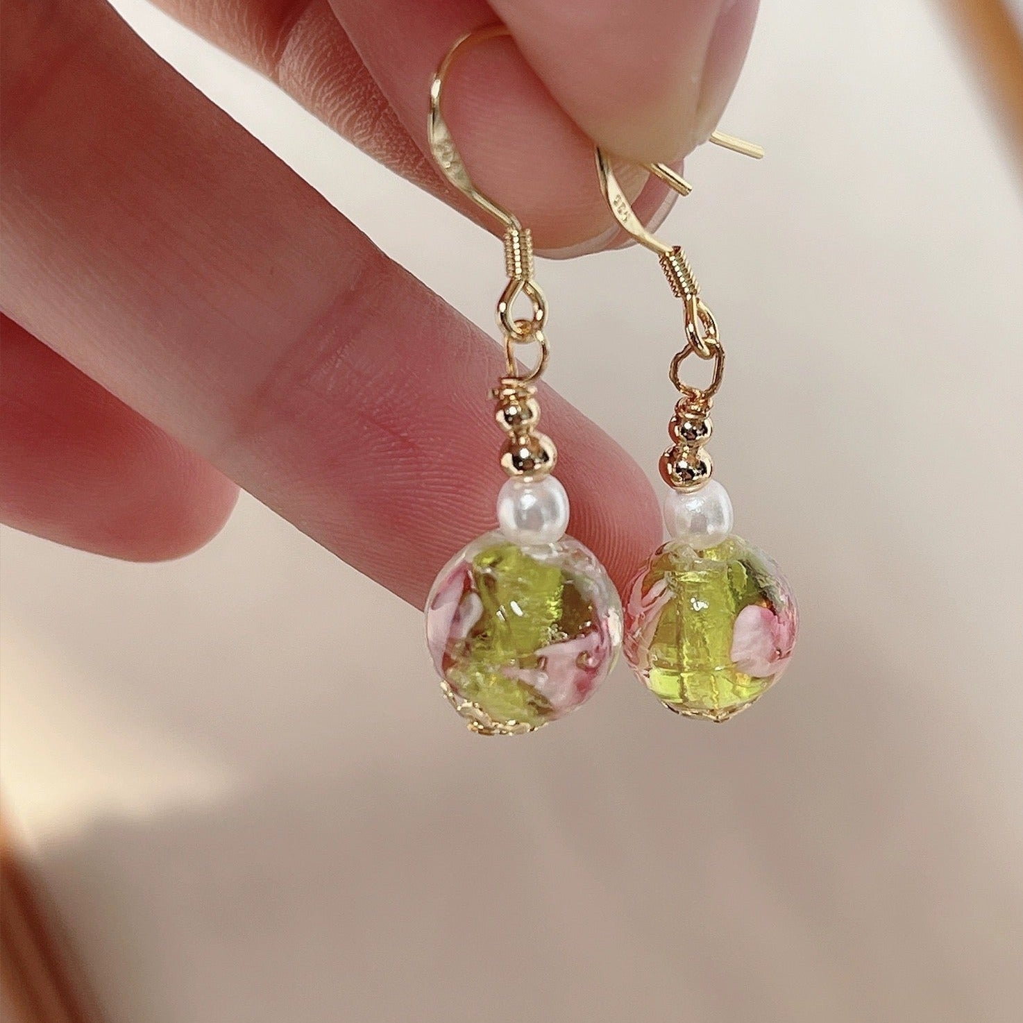 Spring Flower Earrings - Evanna - Hypoallergenic - Abbott Atelier