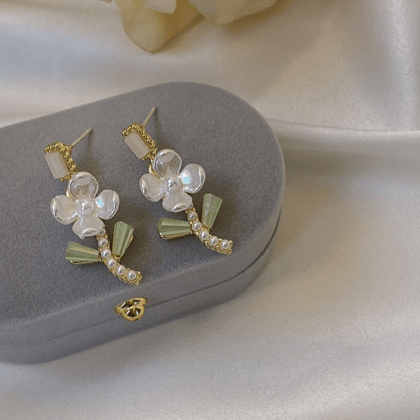 Spring Flower Earrings - Hypoallergenic - Abbott Atelier