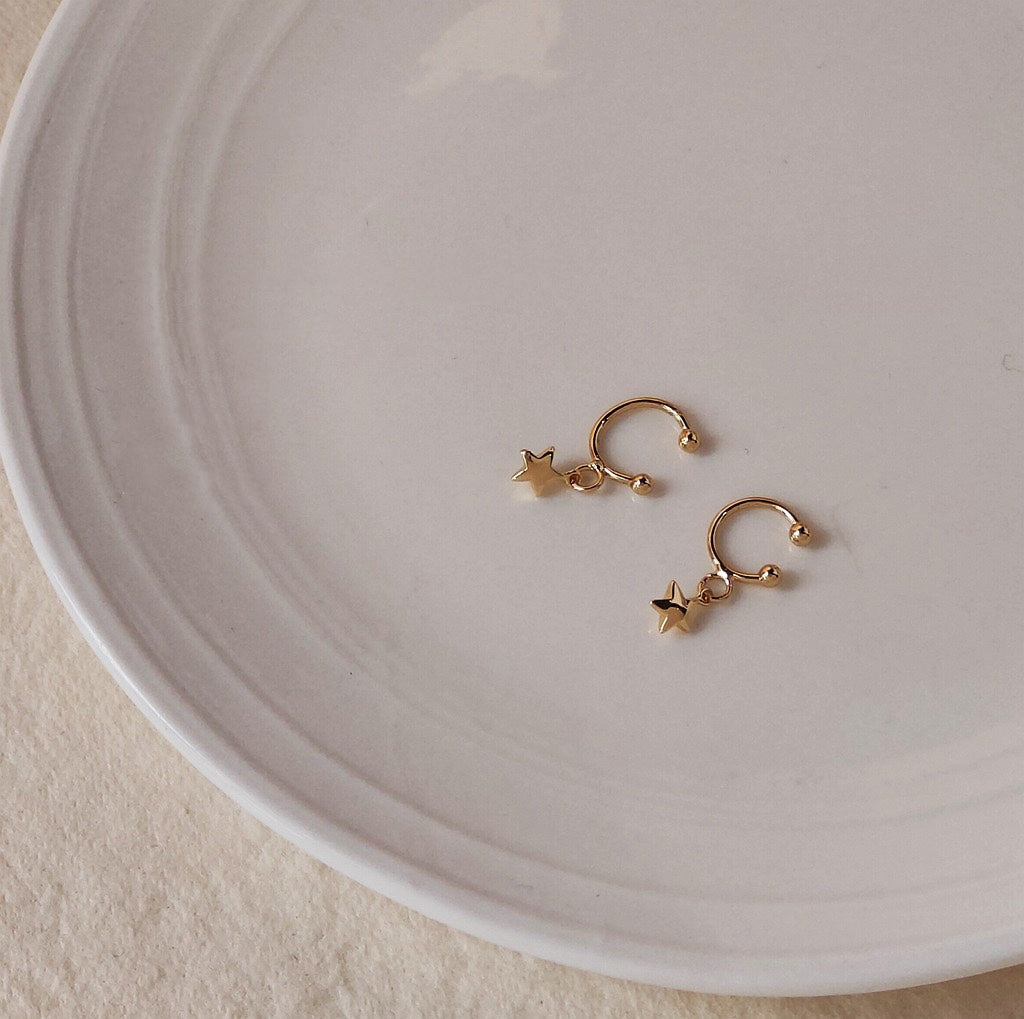 Twinkle Star Ear Cuffs - Gold - Plated - Abbott Atelier